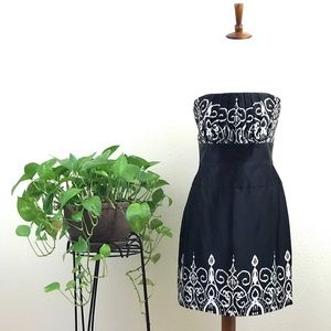 WHBM Sleevless Silk Cocktail Dress Size 6